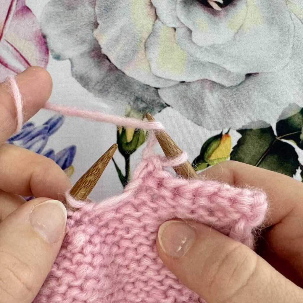 Elastyczne zamknięcie robótki. 