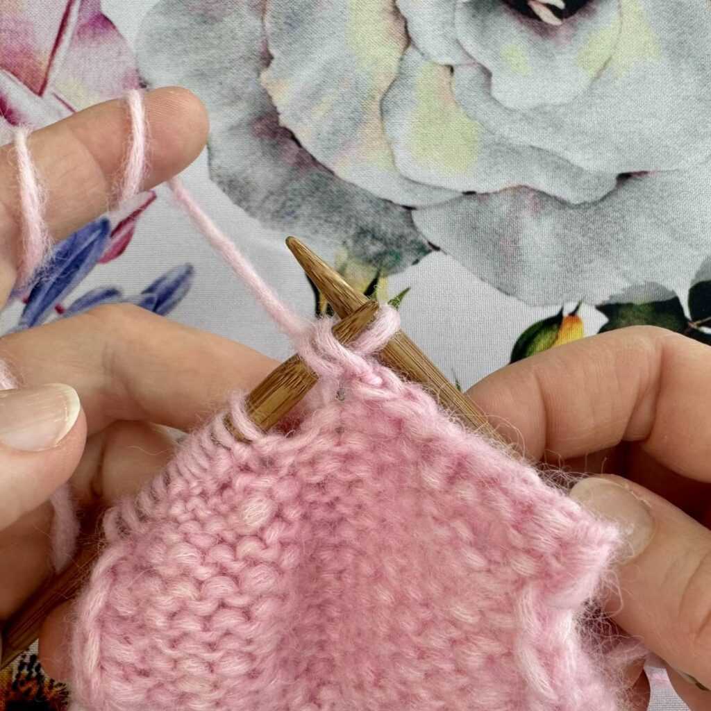 Elastyczne zamknięcie robótki. 