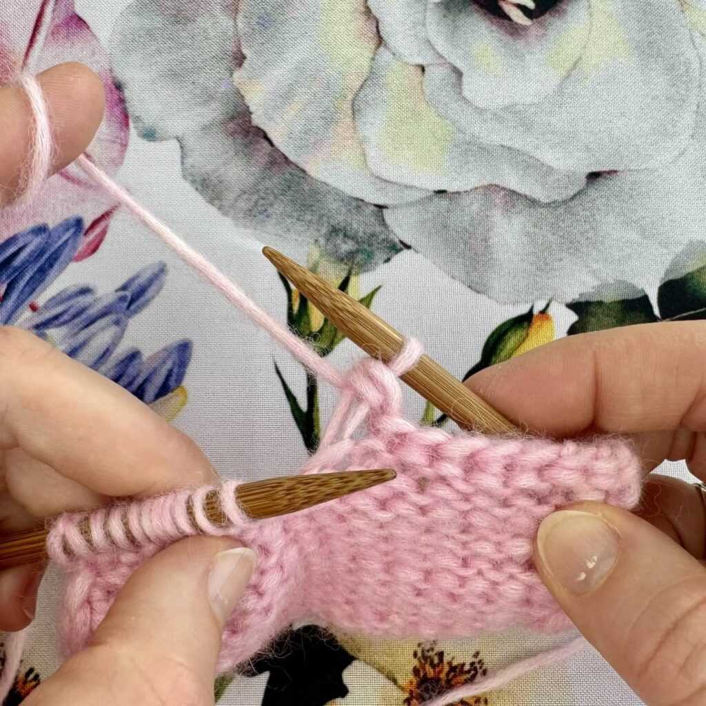 Elastyczne zamknięcie robótki. 